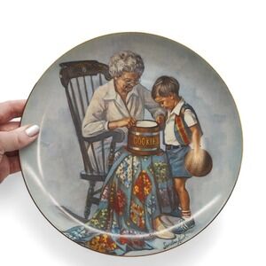 Grandma's Cookie Jar Plate Grandparents Series Sandra Kuck Reco 1981 GrandmaCore